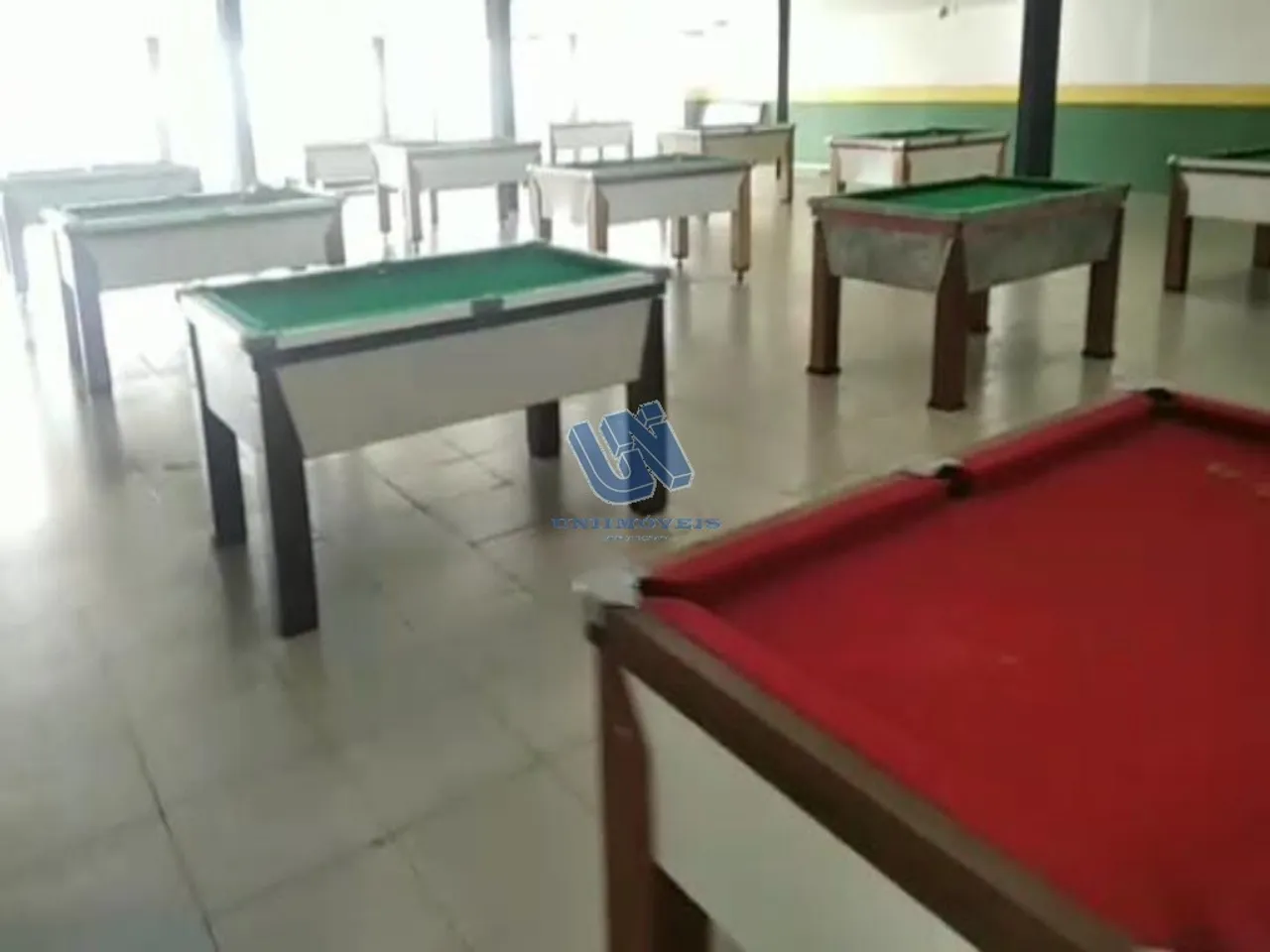 Imóvel comercial para eventos com 1.200m2 em Pituaçu