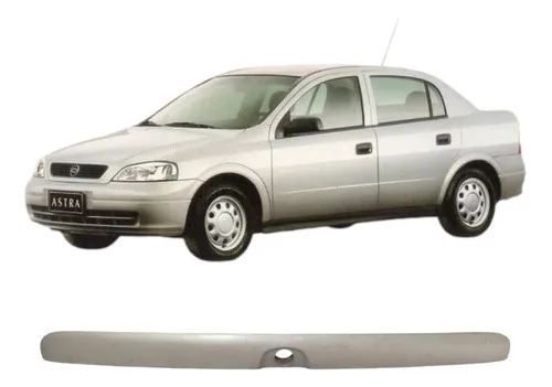 Friso Tampa Traseira Astra Sedan 1999 A 2002  *