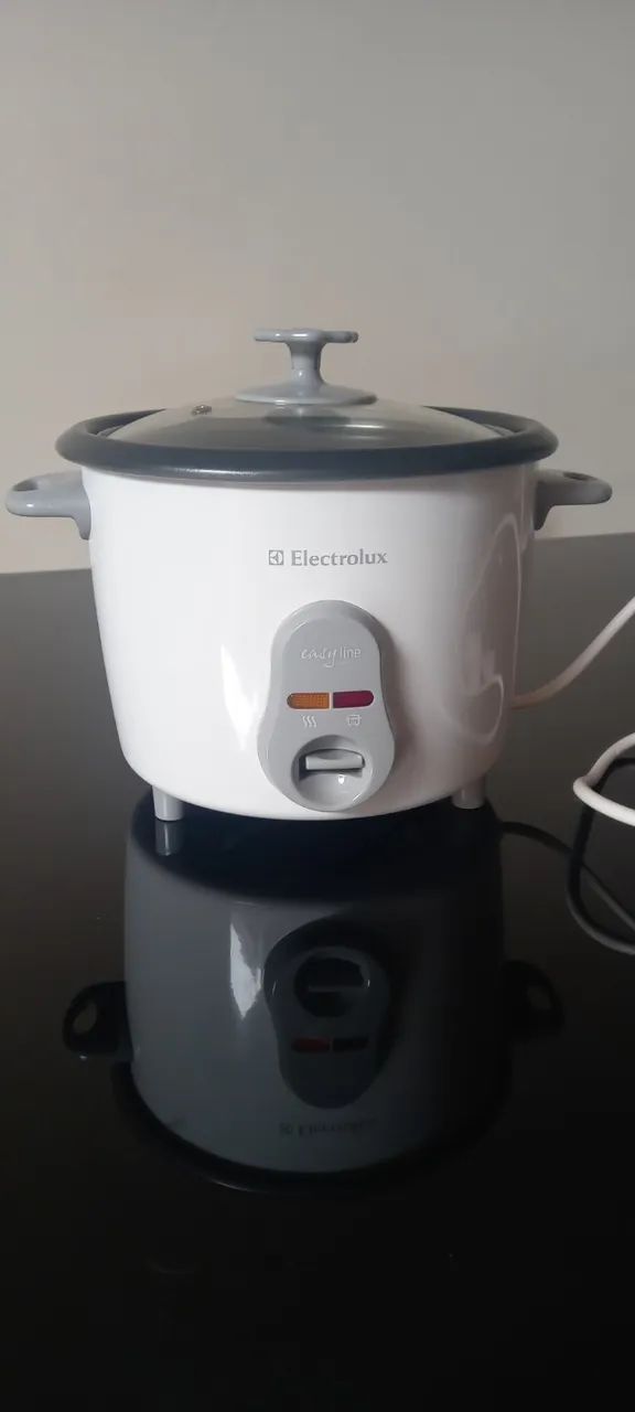Panela de Arroz Electrolux Branca