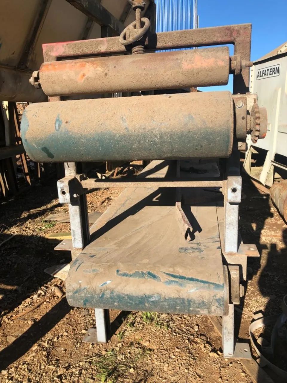 ESTEIRA TRANSPORTADORA SEM MOTOR 0,73 ALT X 0,92 LARG X 4,00 COMP- 450 KG - Foto 3