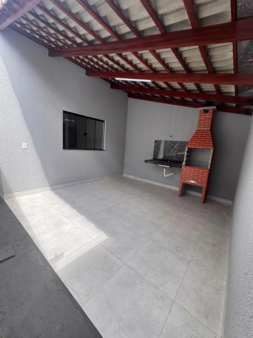 Imóvel para venda 81m2 - Casa 2/4 com Suíte e Churrasqueira - Residencial Buena Vista - Go