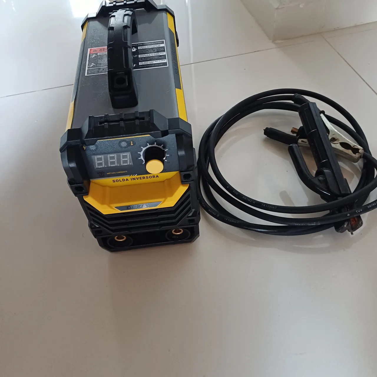 Inversora de solda automática 140a (nova)