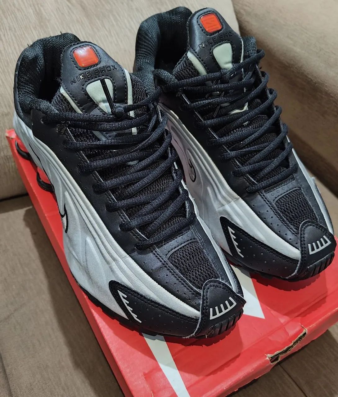 Tênis Nike Shox R4 n°41
