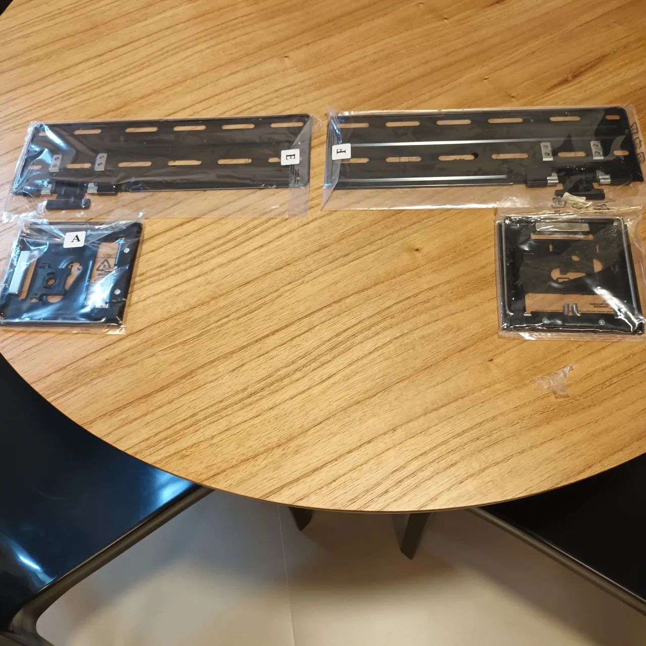 Suporte de parede para tv Sansungue  - Foto 3