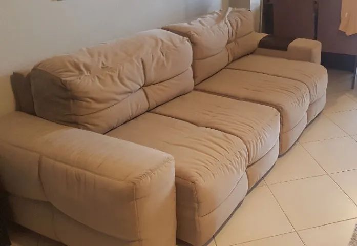 Torro Sofá Enele Abbraccio Retrátil e Reclinável (muito novo)