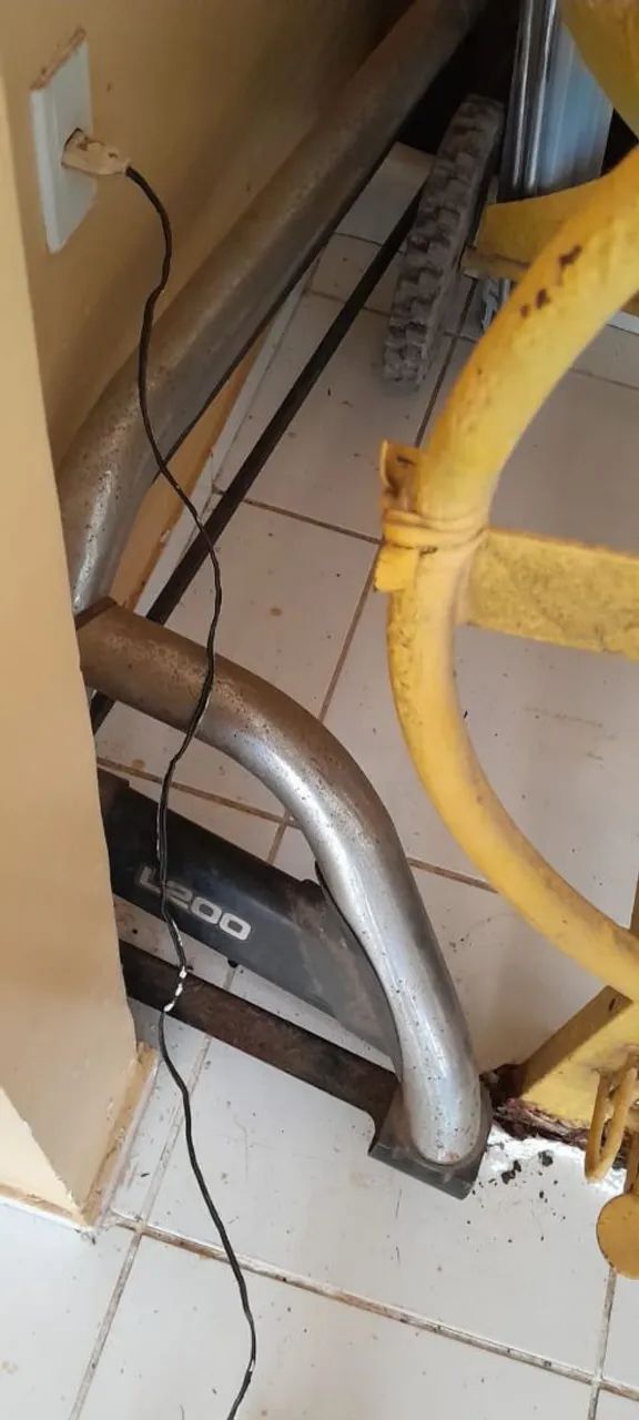 Par de estribos laterais para caminhonete