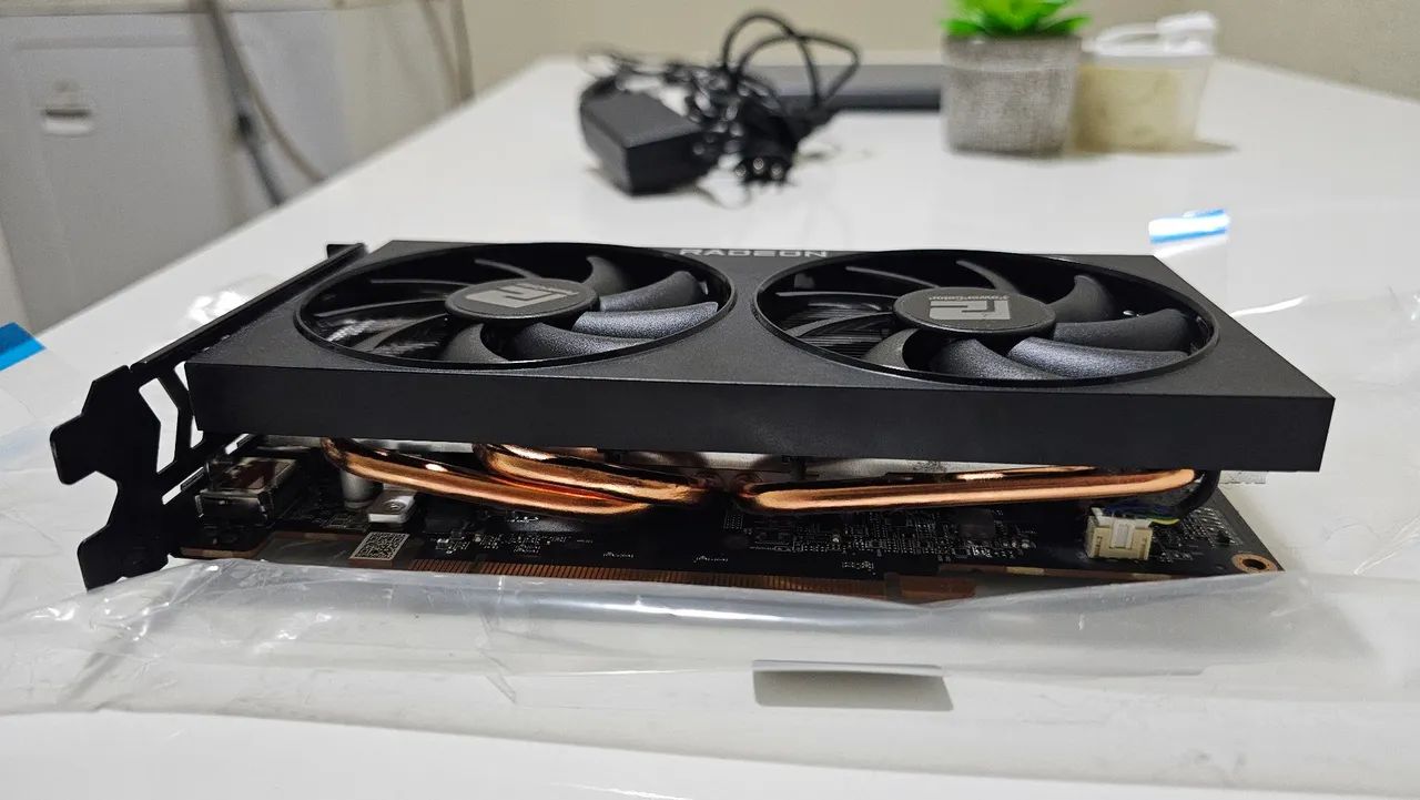 Placa de Vídeo PowerColor AMD Radeon RX 6600 8GBD6-3DH. - Foto 4