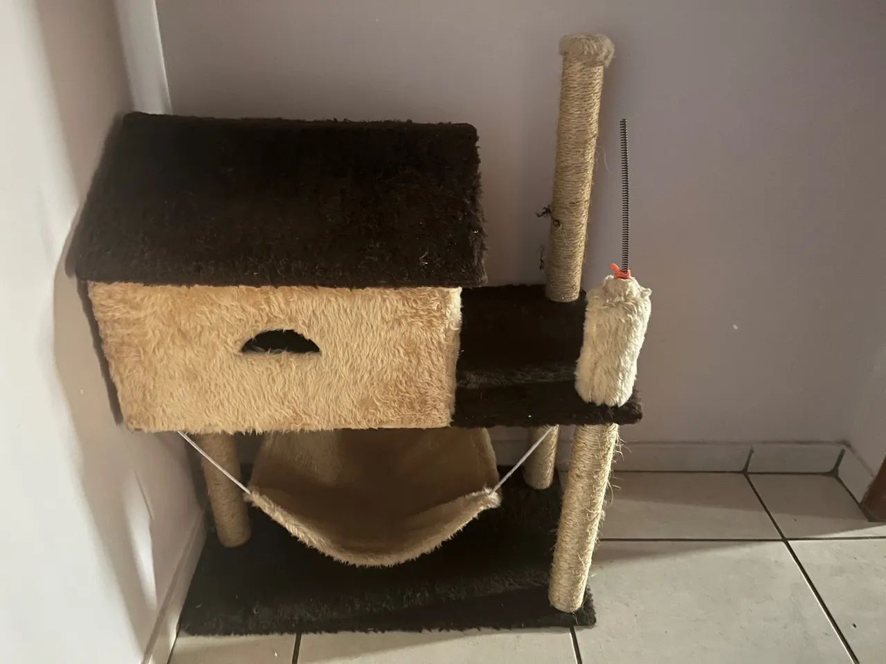 Casinha para Gato com arranhador - Foto 2