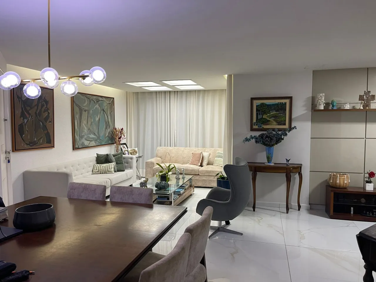 Apartamento 4 Quartos, 3 Suítes em Ponta Verde
