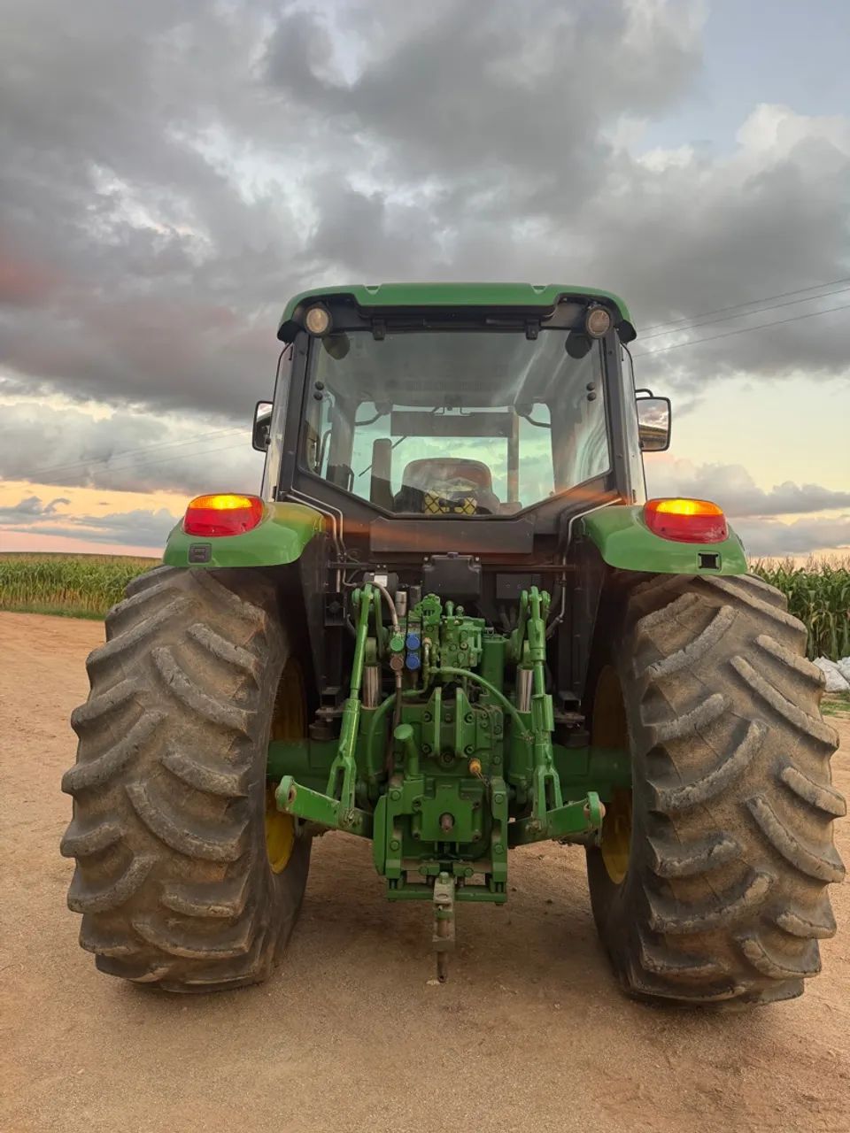 Trator John Deere 6125J 2023 + grade 20 discos  - Foto 3