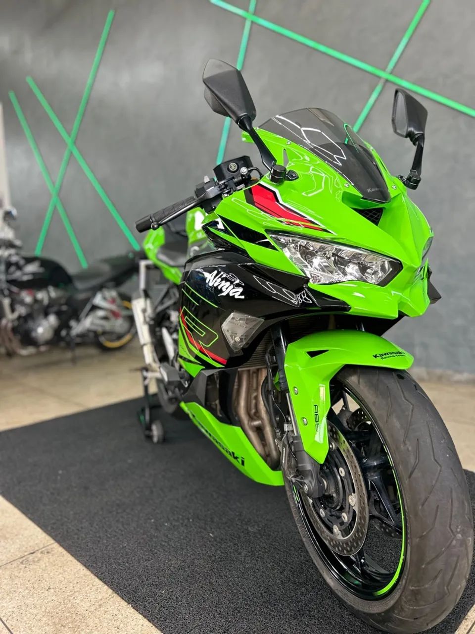 KAWASAKI NINJA ZX-4R 2024 - 1397358605 | OLX