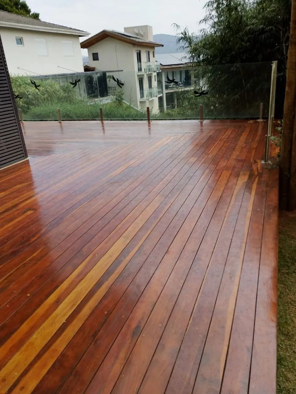 Construção de Deck de Madeira Tratada - Qualidade e Garantia<br> - Foto 2