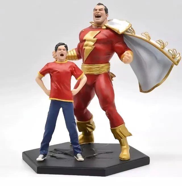 Figure Iron Studios Shazam DC Comics