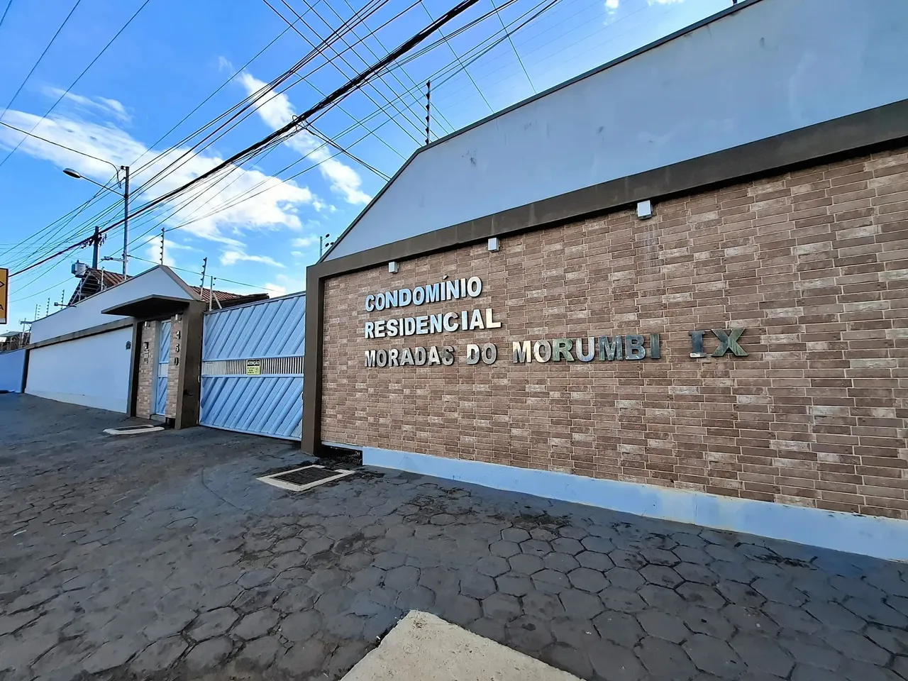 Condomínio Moradas do Morumbi IX, 2 Qtos, Apta a financiar apenas 290 mil