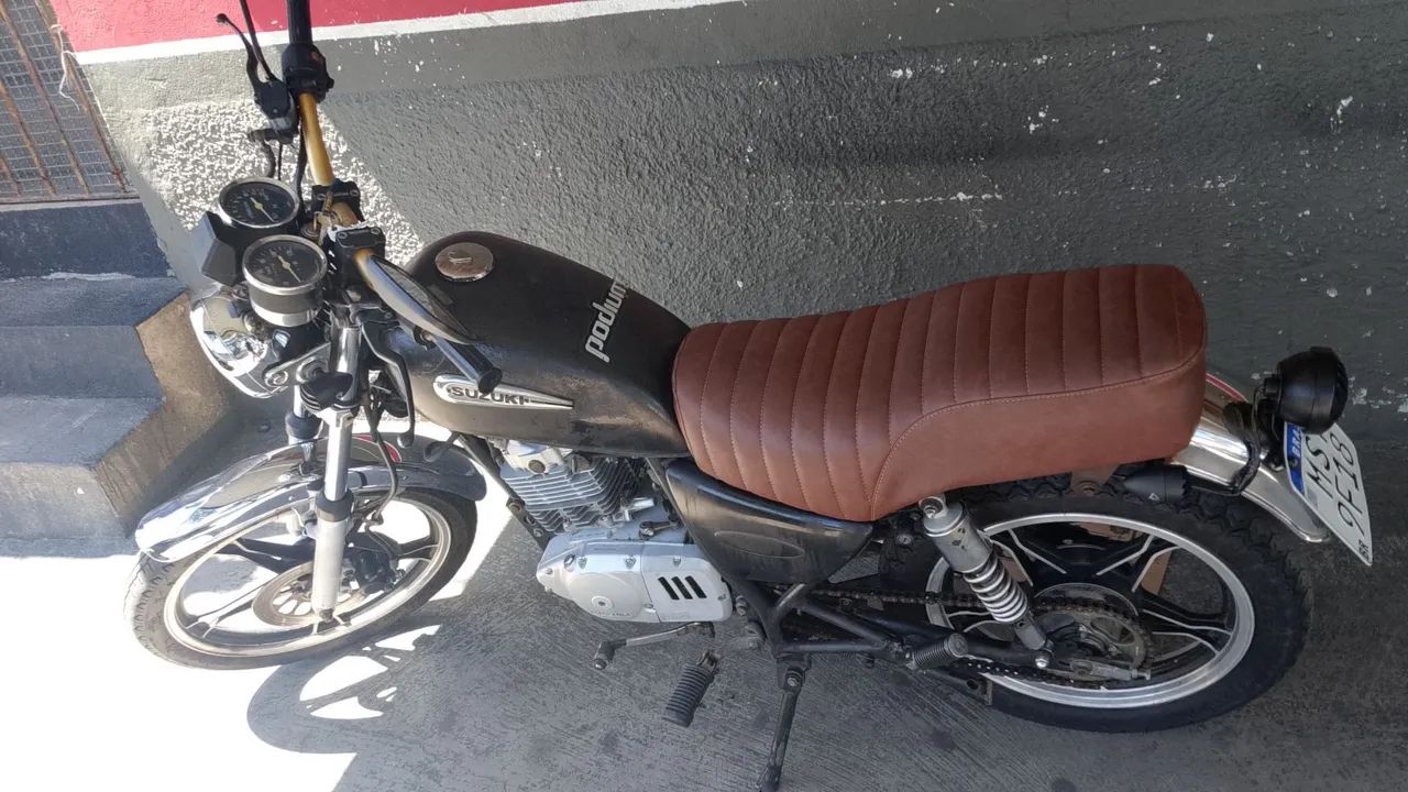 Suzuki Intruder 125 custom 