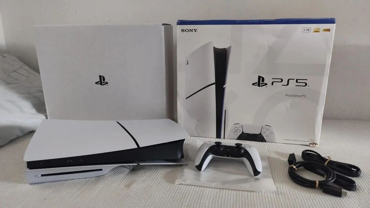 PS 5 slim com disco 1T