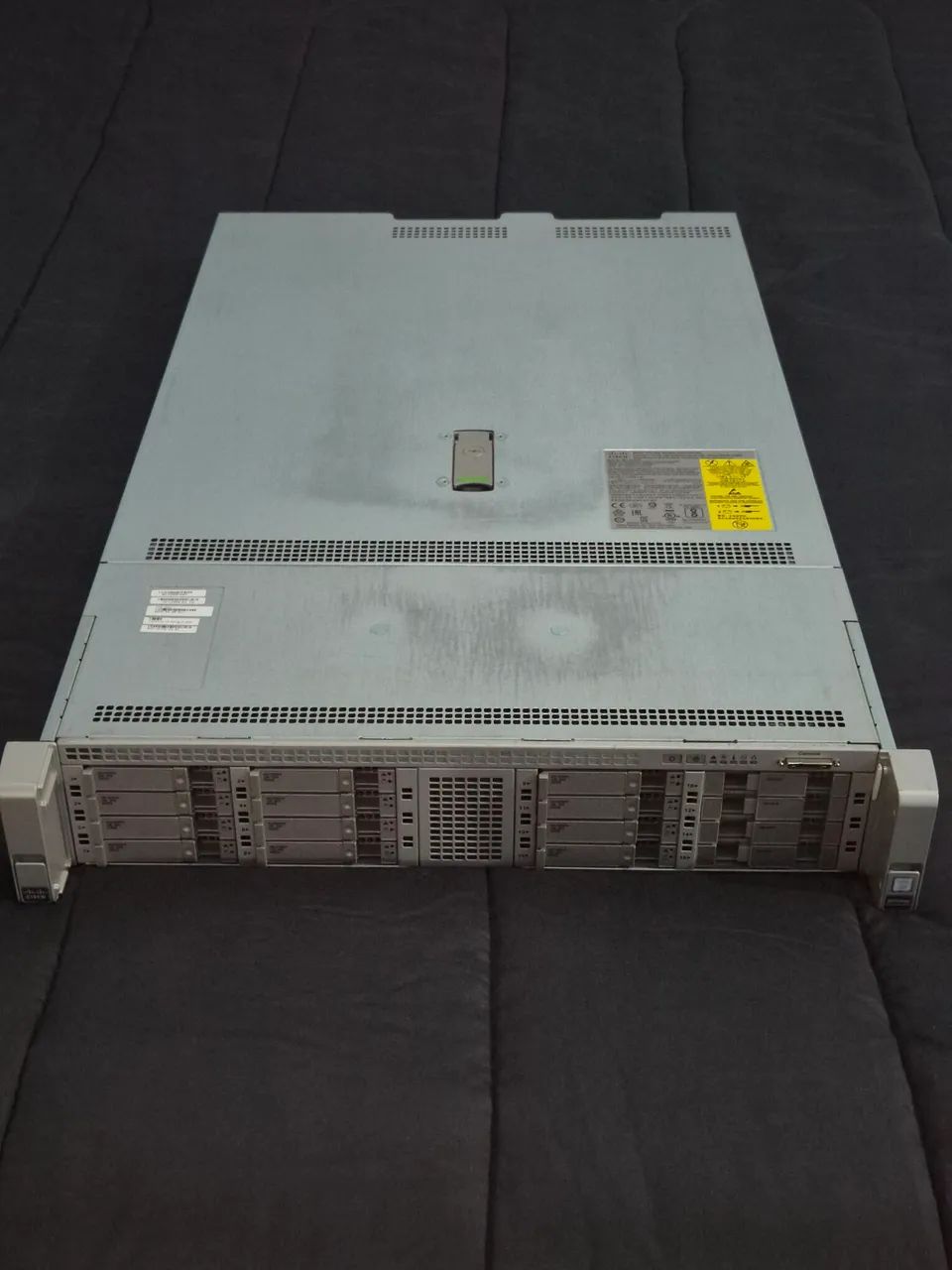 Servidor Cisco C240 M4
