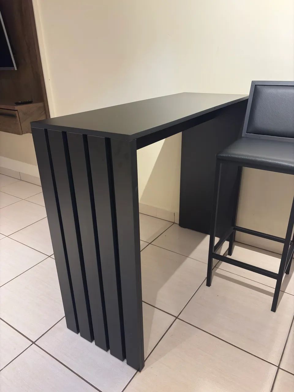 Bancada com Duas Banquetas - Foto 4