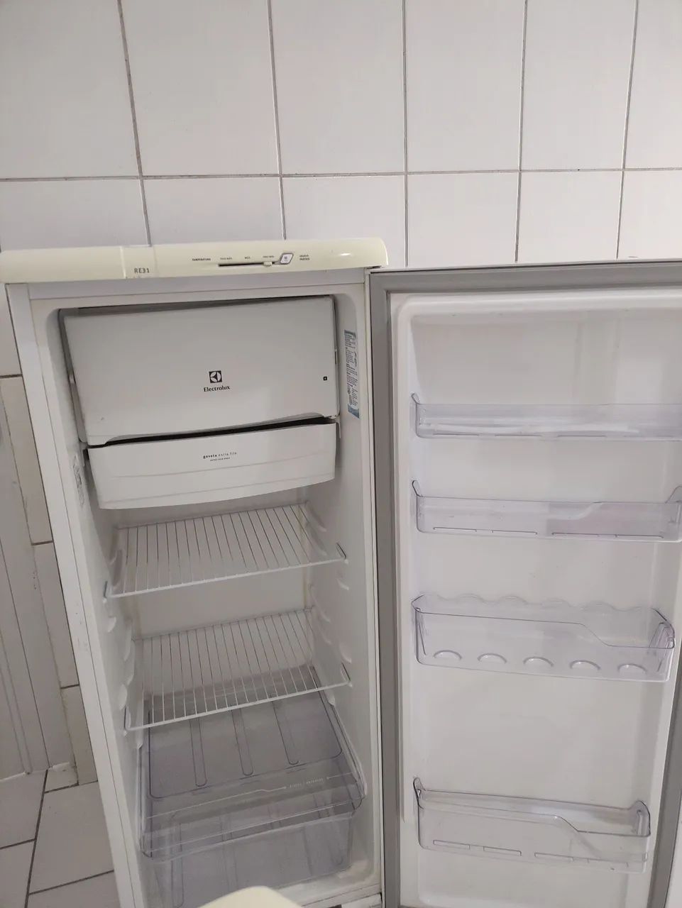 Geladeira, Electrolux, 127v - Foto 3