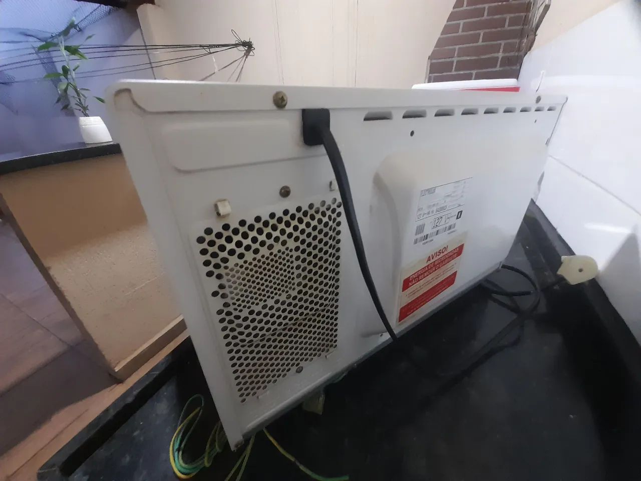 Micro-ondas Electrolux 28L - Foto 3