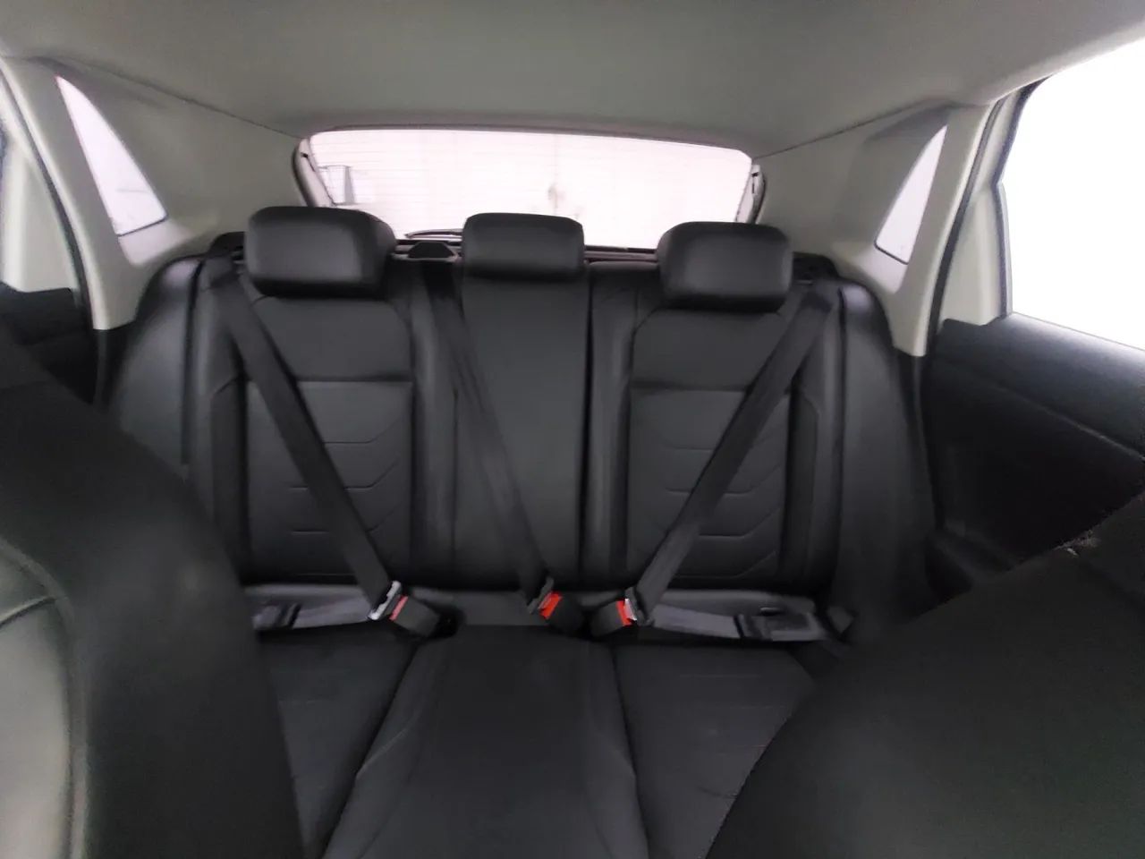 Volkswagen Polo Highline 170 TSI 1.0 Flex 12V Aut., foto 18 de 18