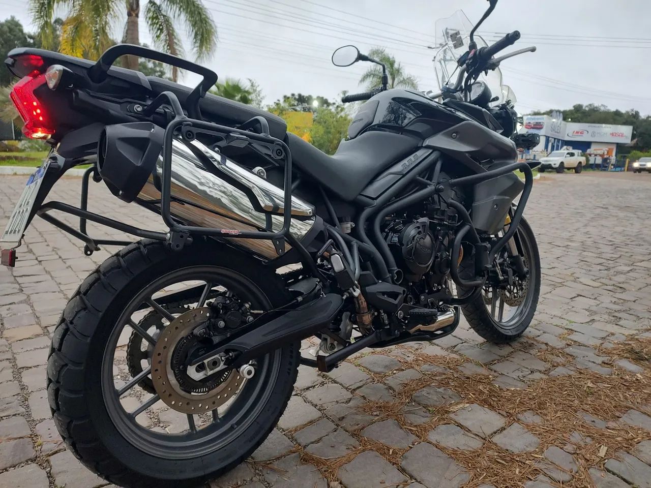Tiger 800 - Foto 2