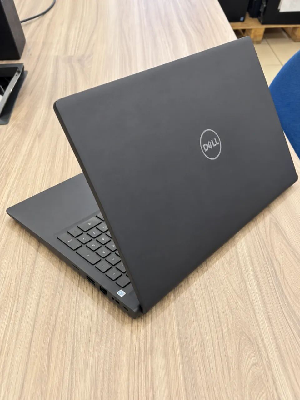 NOTEBOOK DELL VOSTRO 3510 15" 8GB + 256 SSD NVME - Foto 3