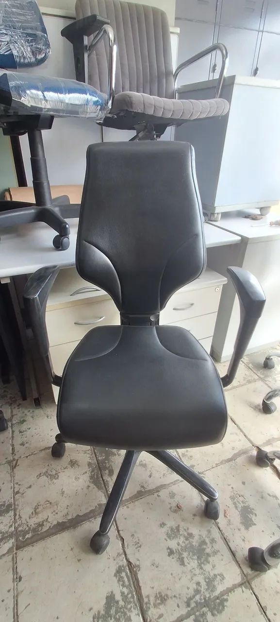 Cadeira giroflex
