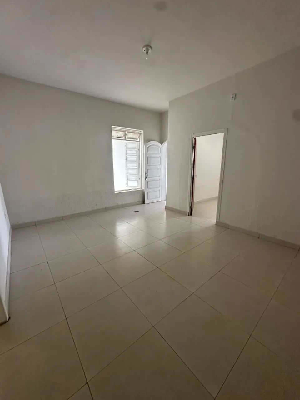 Aluga-se Casa 2 quartos| Funcionários  - Foto 5