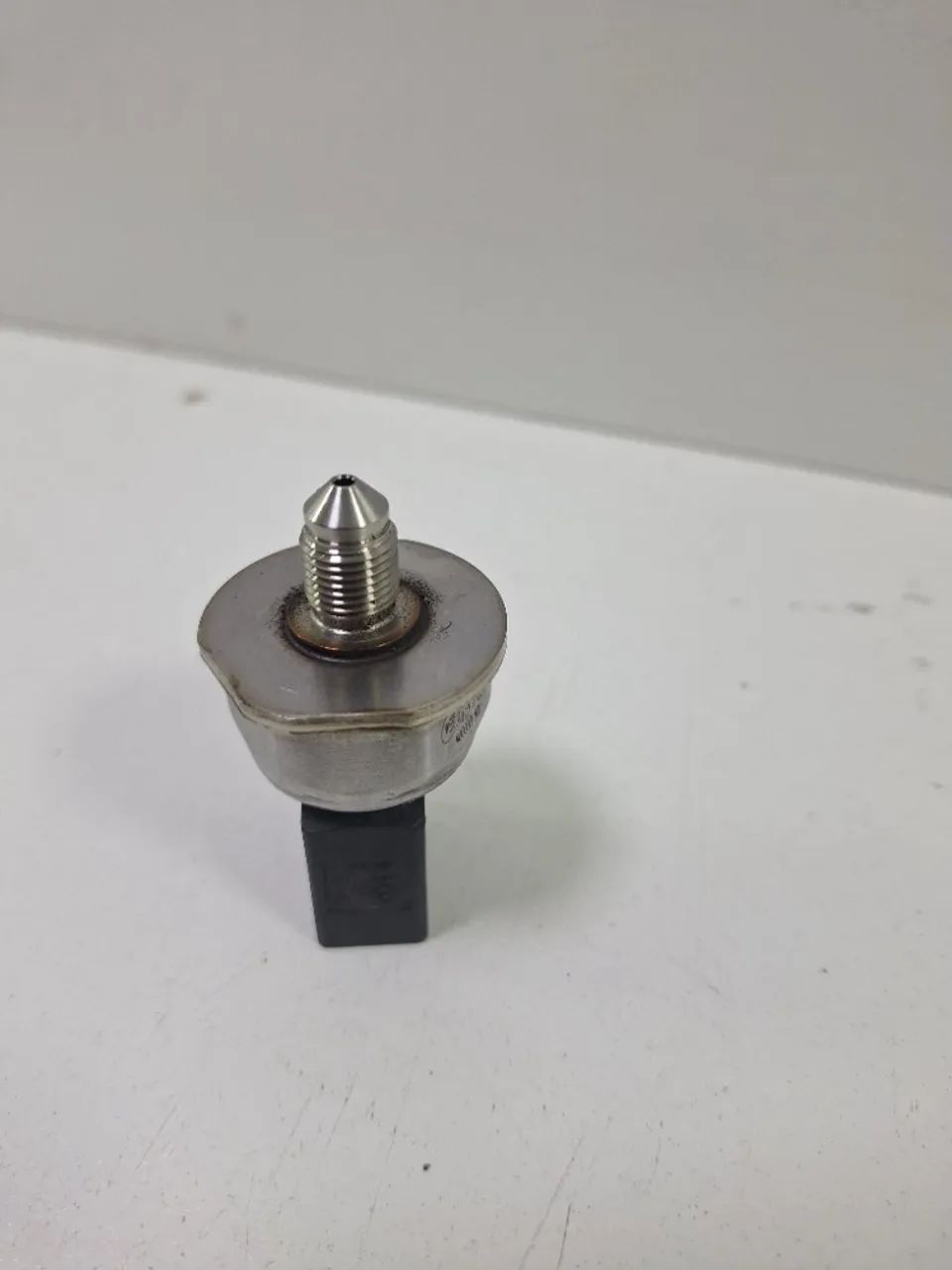 Sensor Pressão Combustível Jetta Gli 2.0 2024 - Foto 4