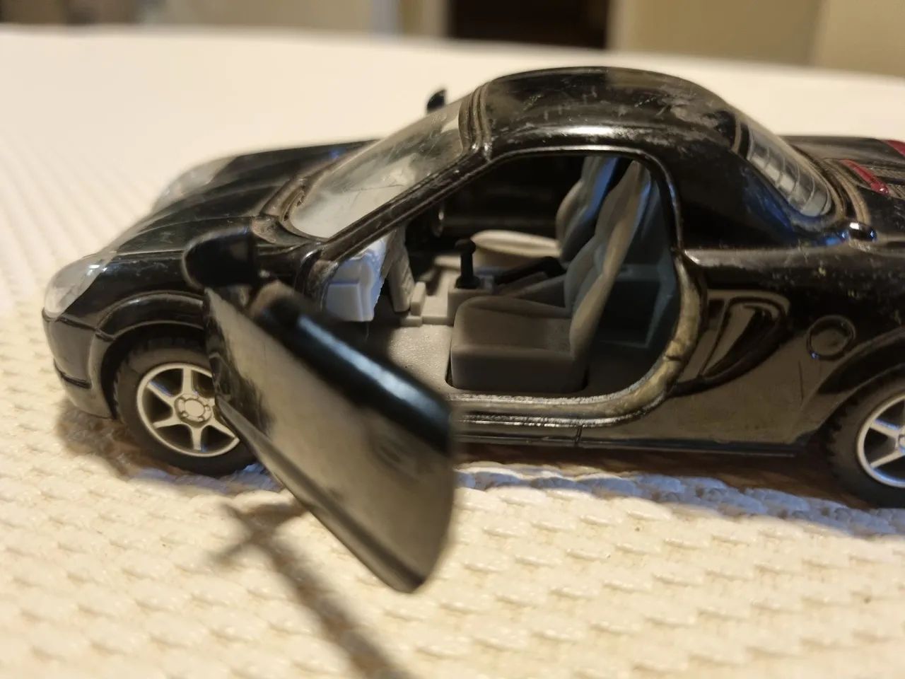 Miniatura Toyota MR2 Spyder 1/32 Diecast Preto - Foto 5