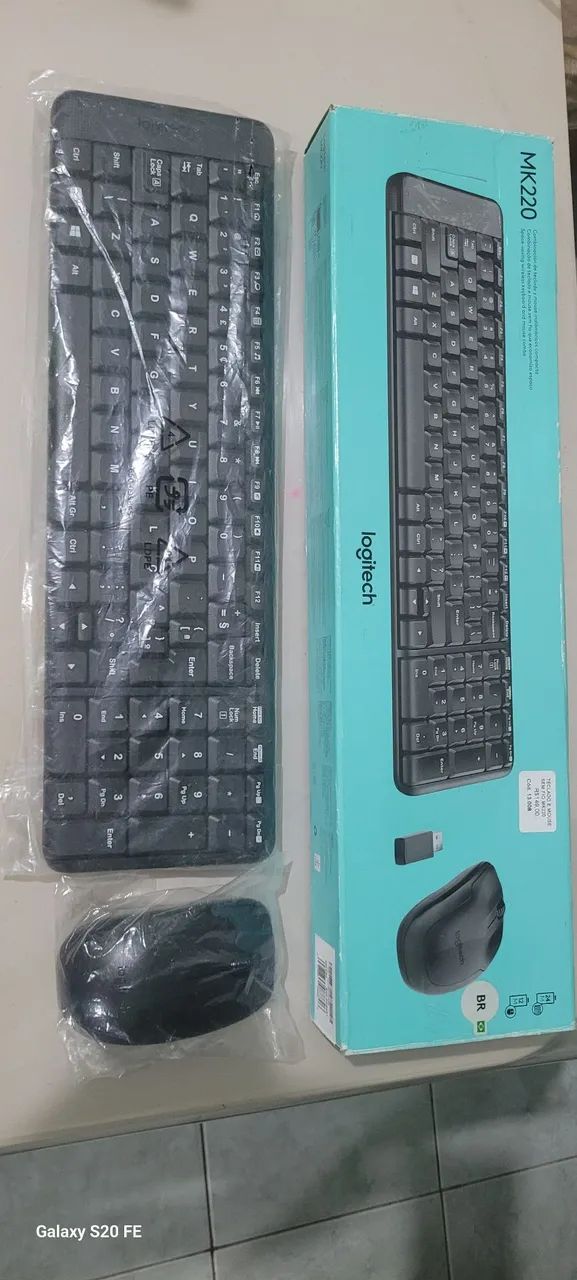 Teclado e mouse sem fio Mk220 Logitech  - Foto 2