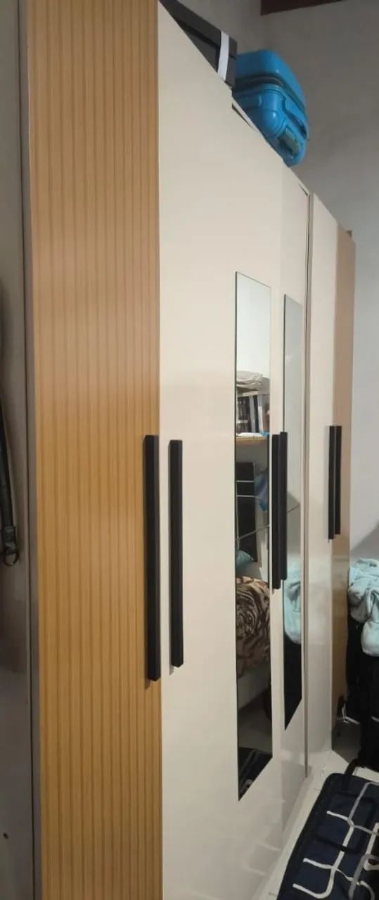 Guarda roupa 6 portas  - Foto 3