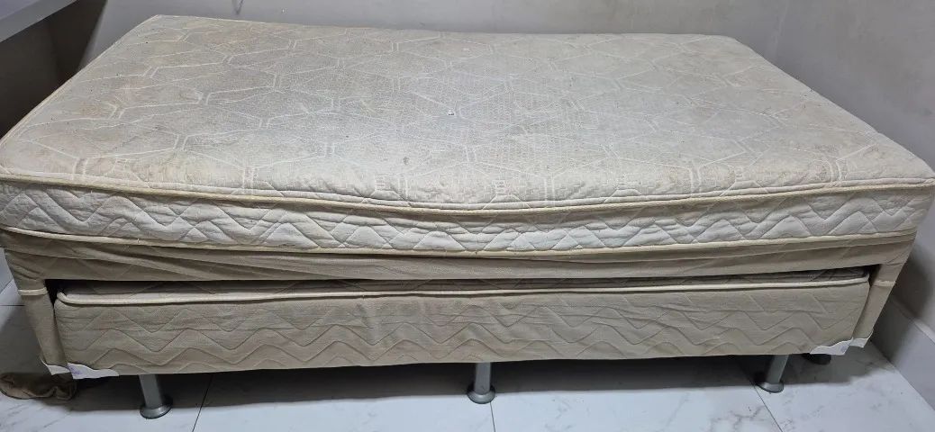 Cama box 