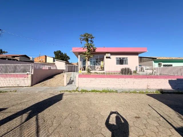 CASA AMPLA COM POTENCIAL EM IMARUI - SC - Foto 2