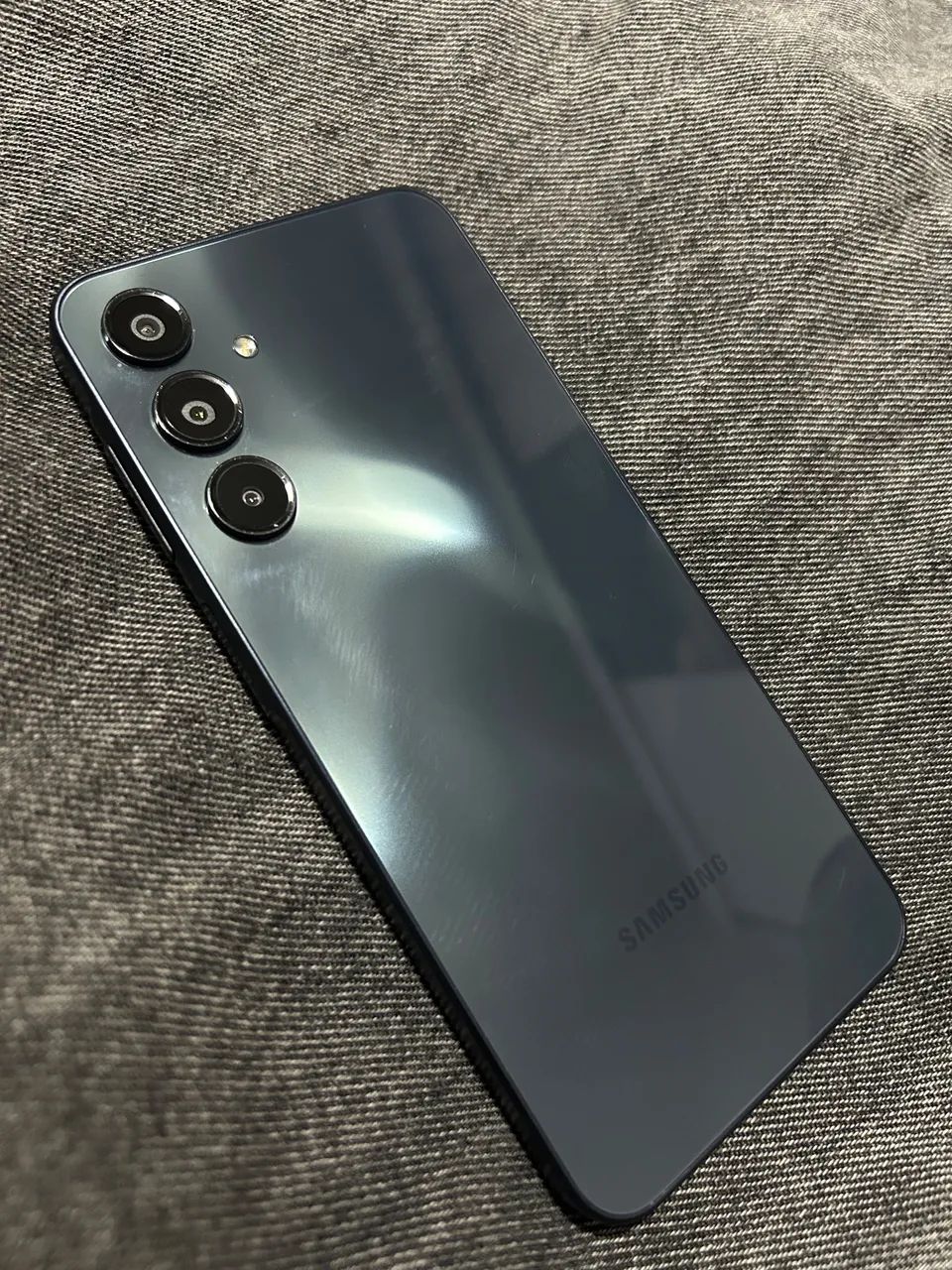 SAMSUNG A16 5G - 128GB - Foto 3