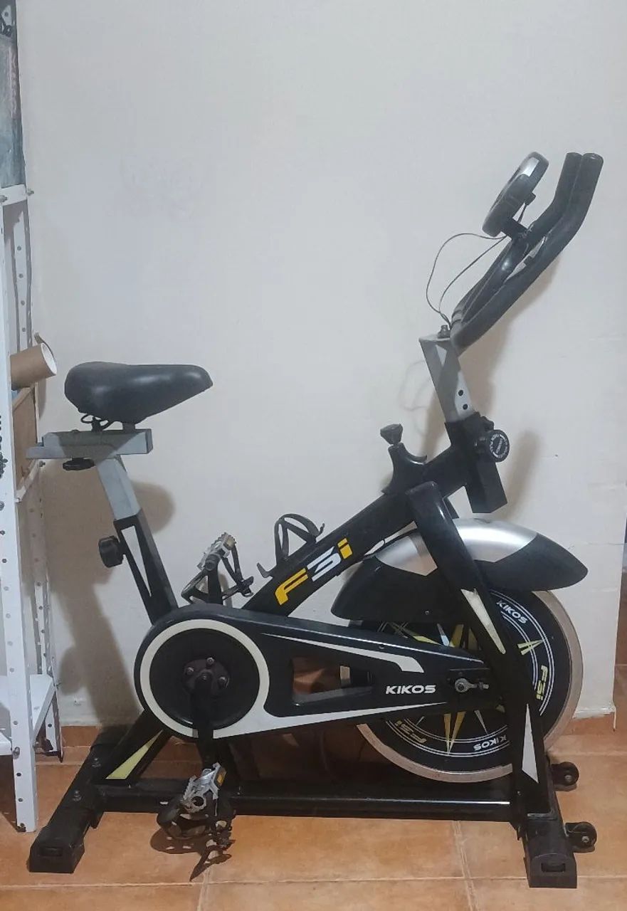 KIKOS F3i bicicleta ergométrica seminova