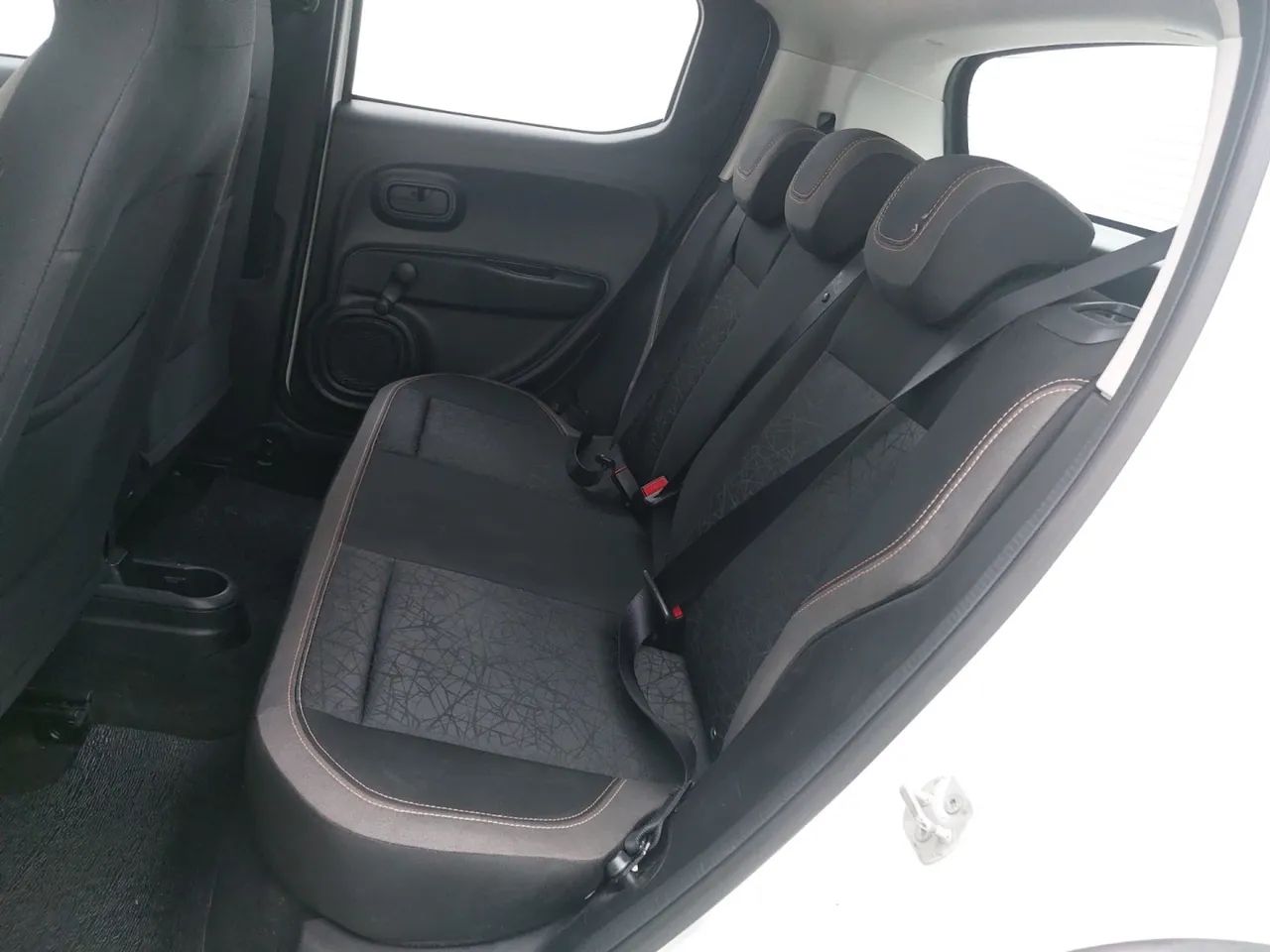 Fiat Mobi DRIVE 1.0 Flex 6V 5p, foto 17 de 18