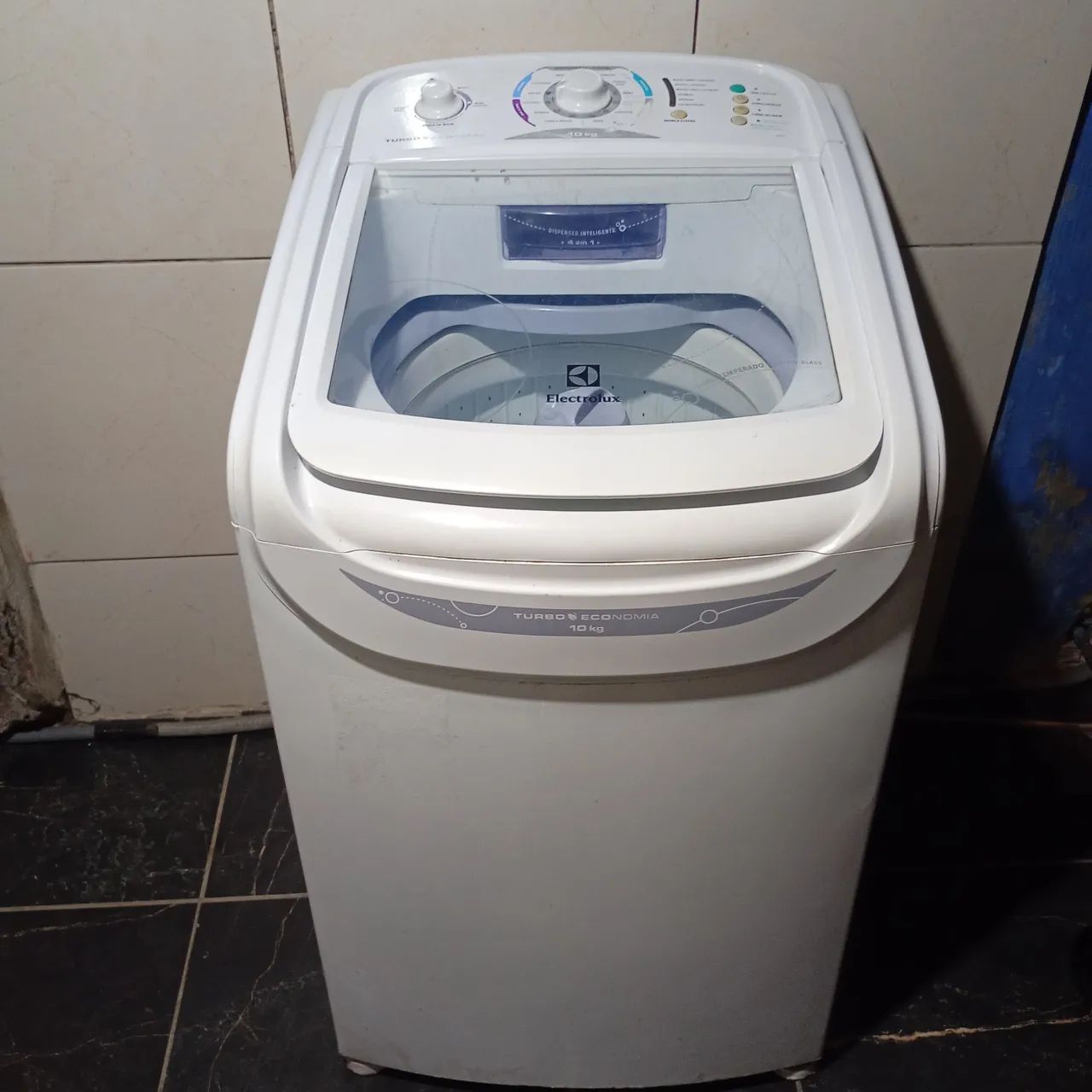 Máquina lava Electrolux 10k funciona bem 