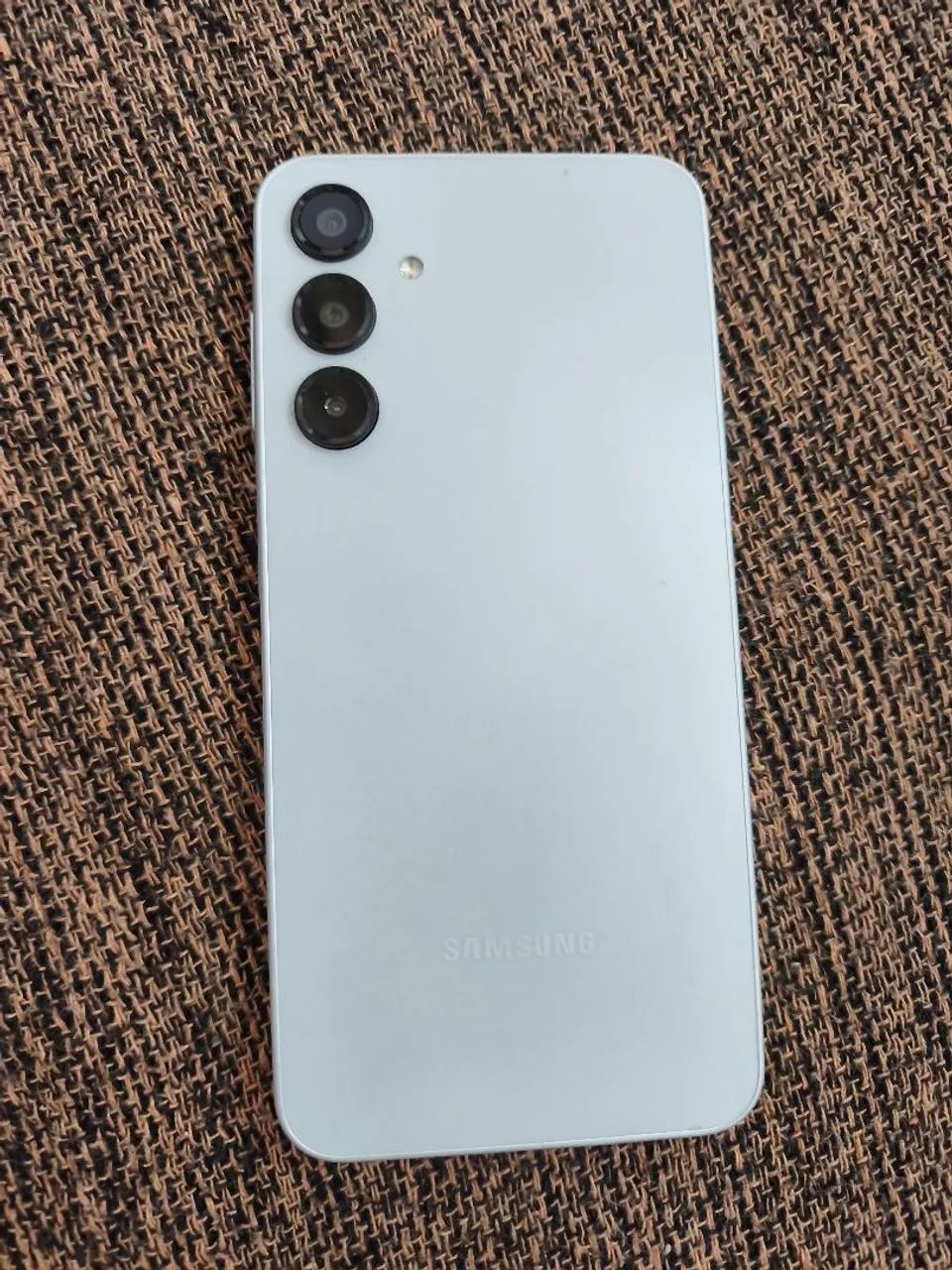 Vende-se celular  Galaxy A16 - Foto 2