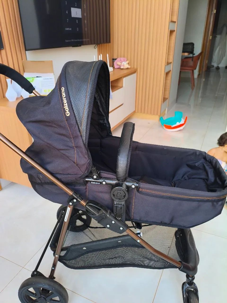 carrinho de bebê Moisés 