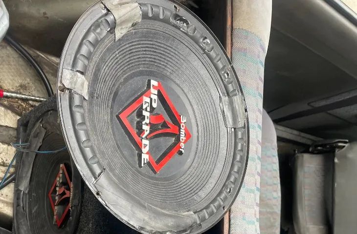 Auto falante 15 polegadas 