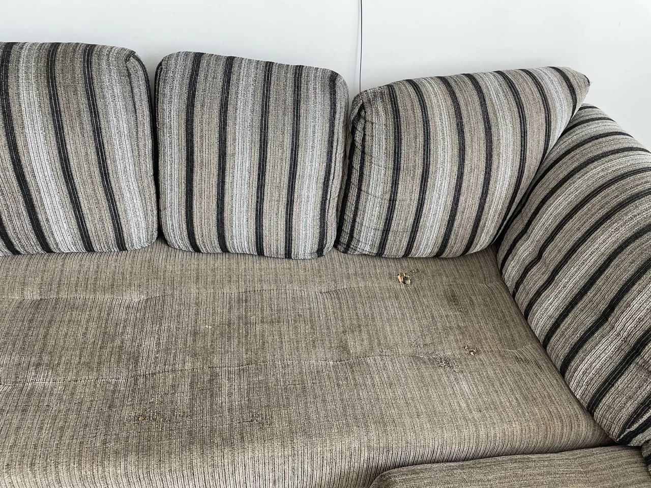 Sofá 65115872314241122