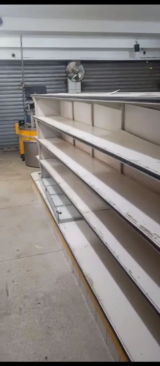 Prateleira de mercado 