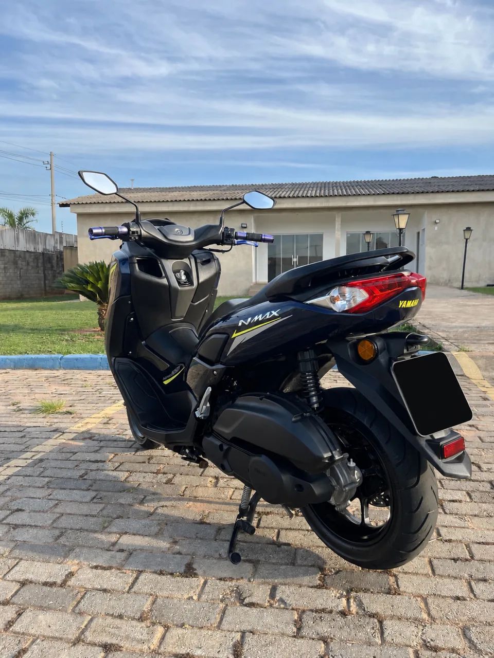 NMAX 160 2023 - Foto 3