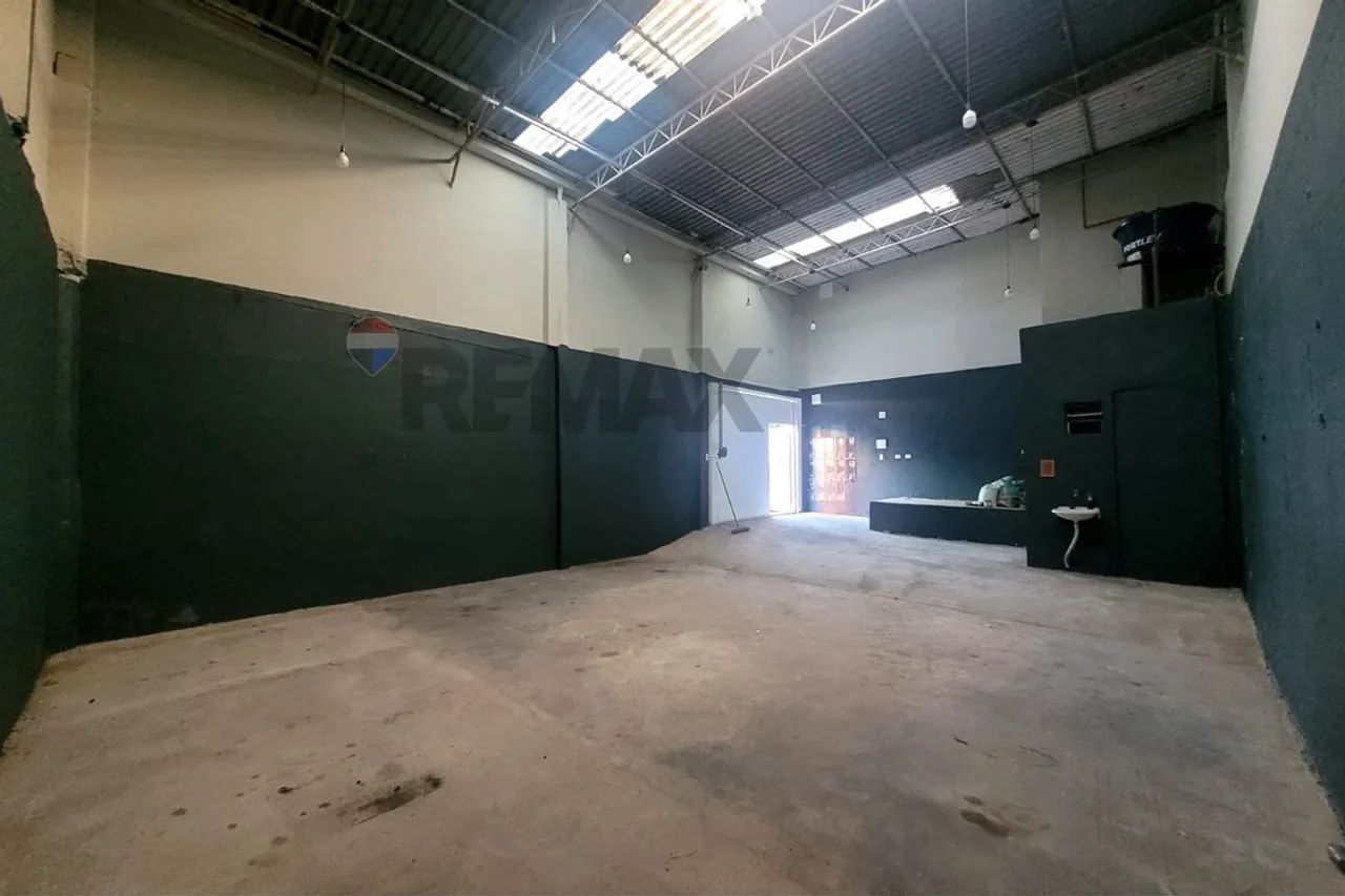 Salão Comercial Ideal na Vila Don Pedro II