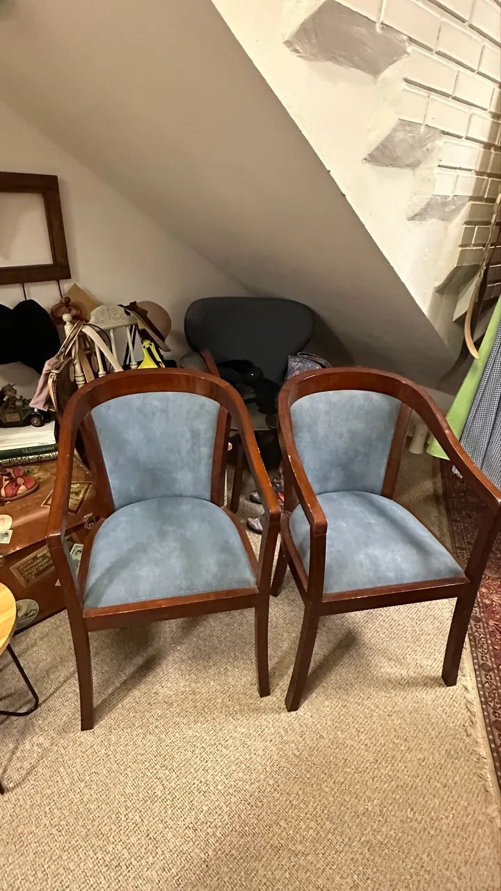 POLTRONA VINTAGE MADEIRA MACIÇA - Foto 2