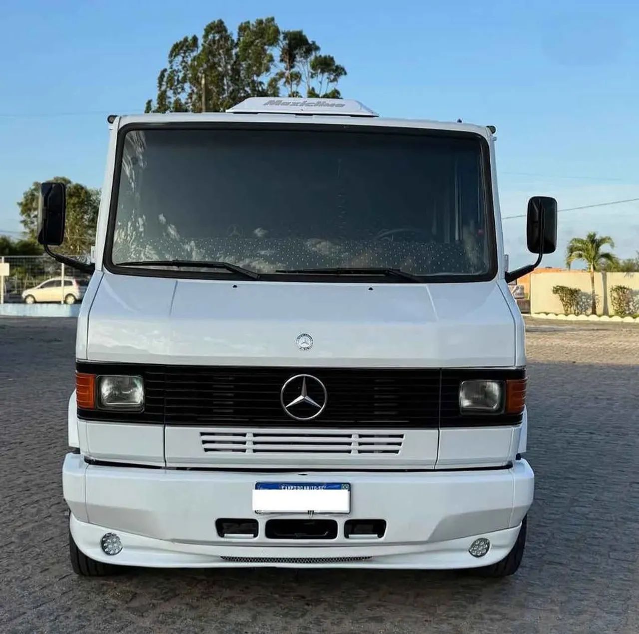 Mercedes-Benz 710 - Foto 2