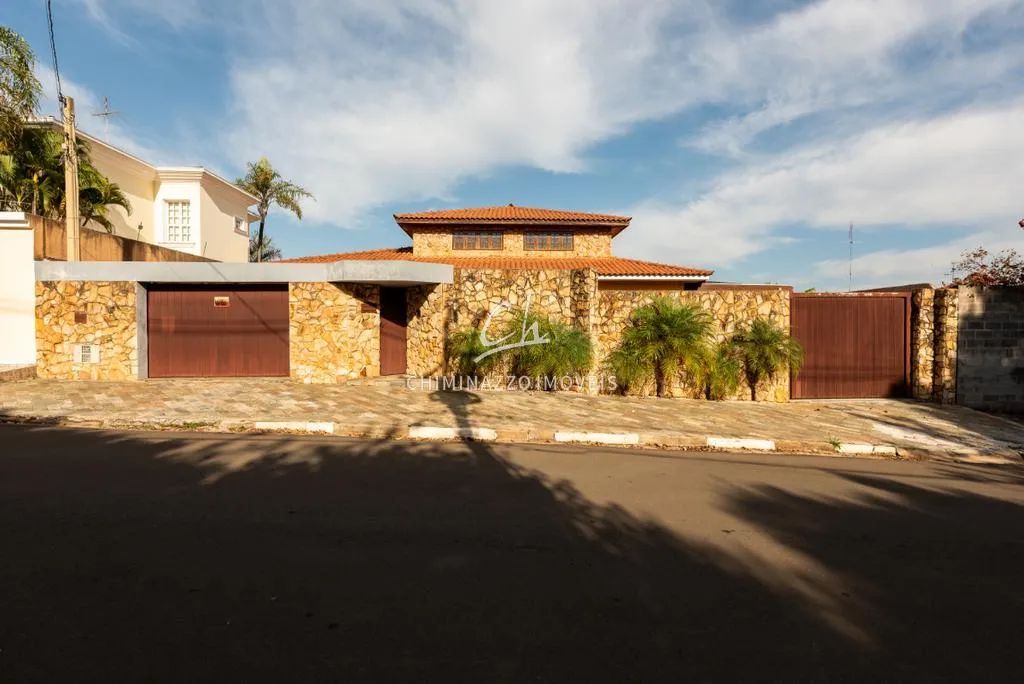 Casa à venda em Paulínia, Jardim de Itapoan, com 3 quartos, com 456.52 m²