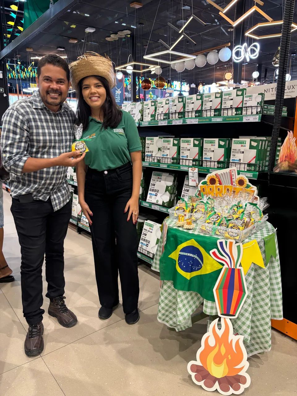 Cadeira desapegando  - Foto 4